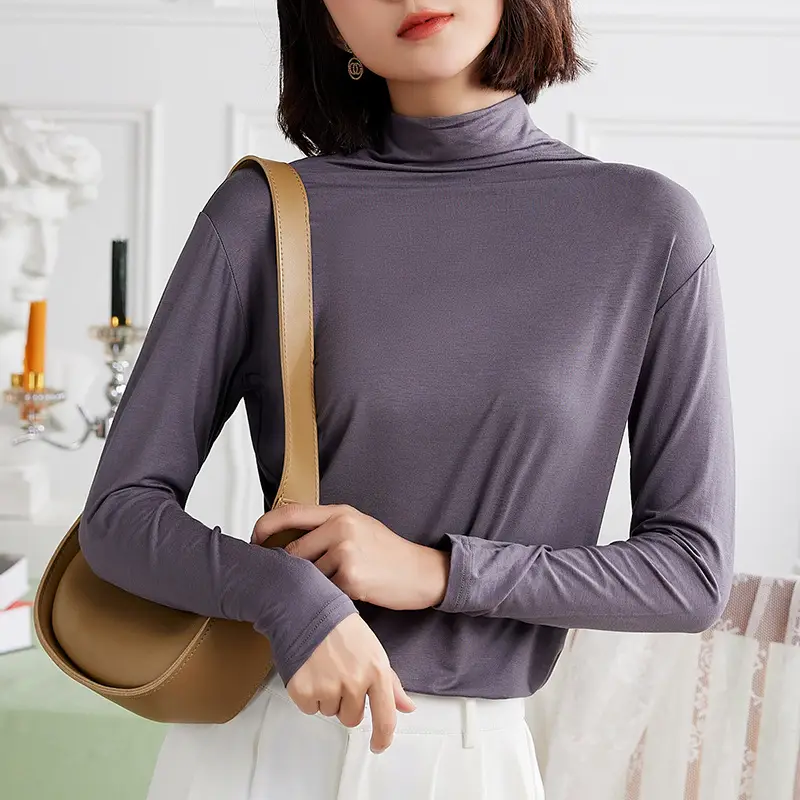 Women's Black Long Sleeve Crewneck Top for Winter - Image 11