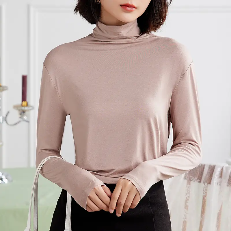 Women's Black Long Sleeve Crewneck Top for Winter - Image 13