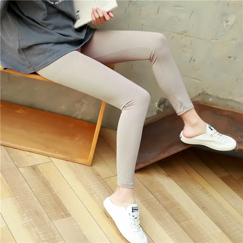 Women's Black Long Sleeve Crewneck Top for Winter - Image 20