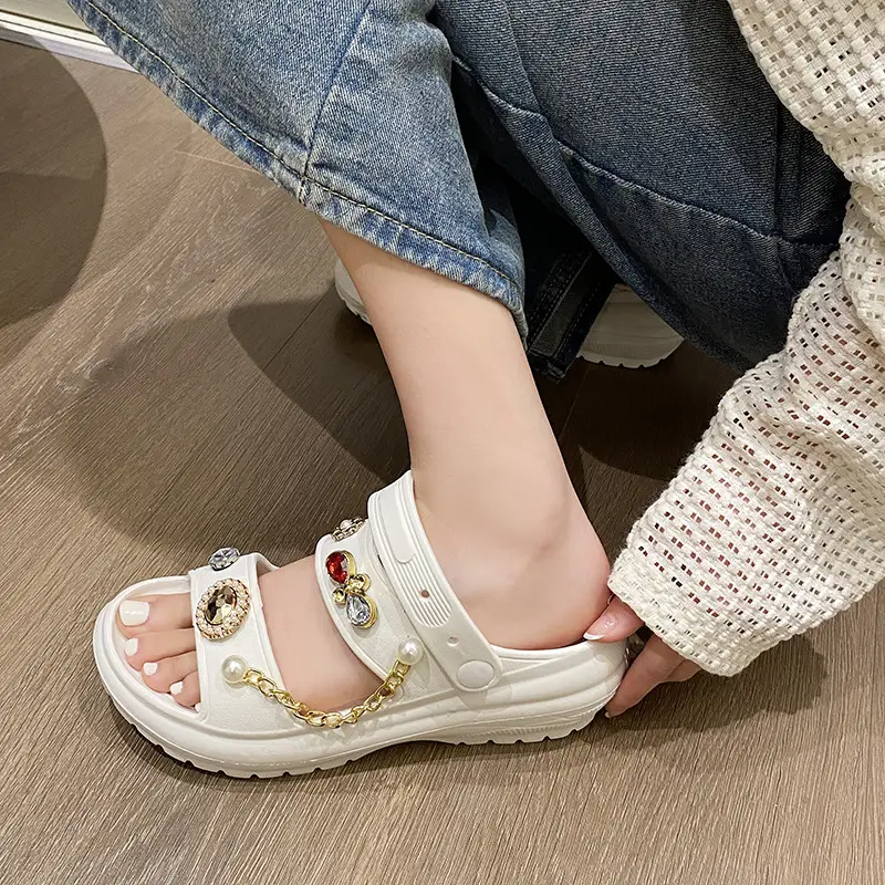 777-9 White