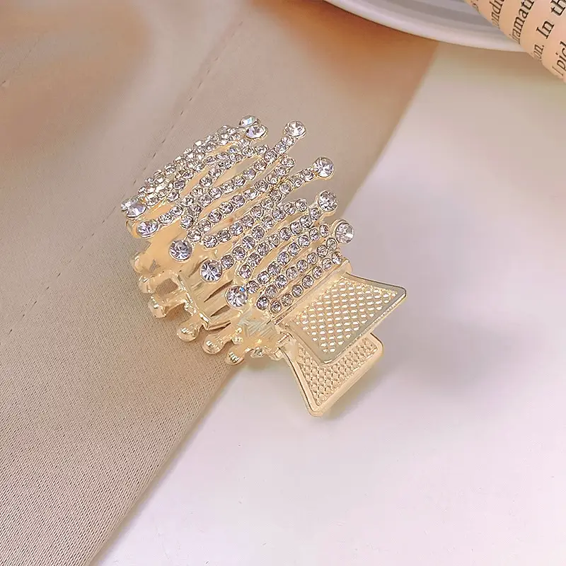 Women's Large Shark Clip Hair Clip Brown - Image 118