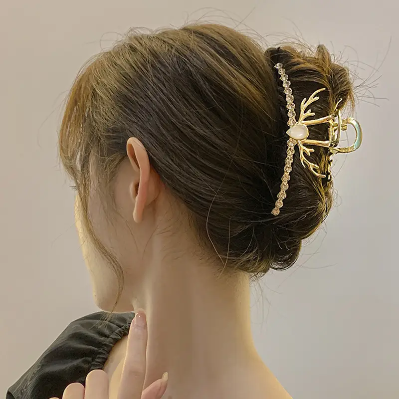 Women's Large Shark Clip Hair Clip Brown - Image 22