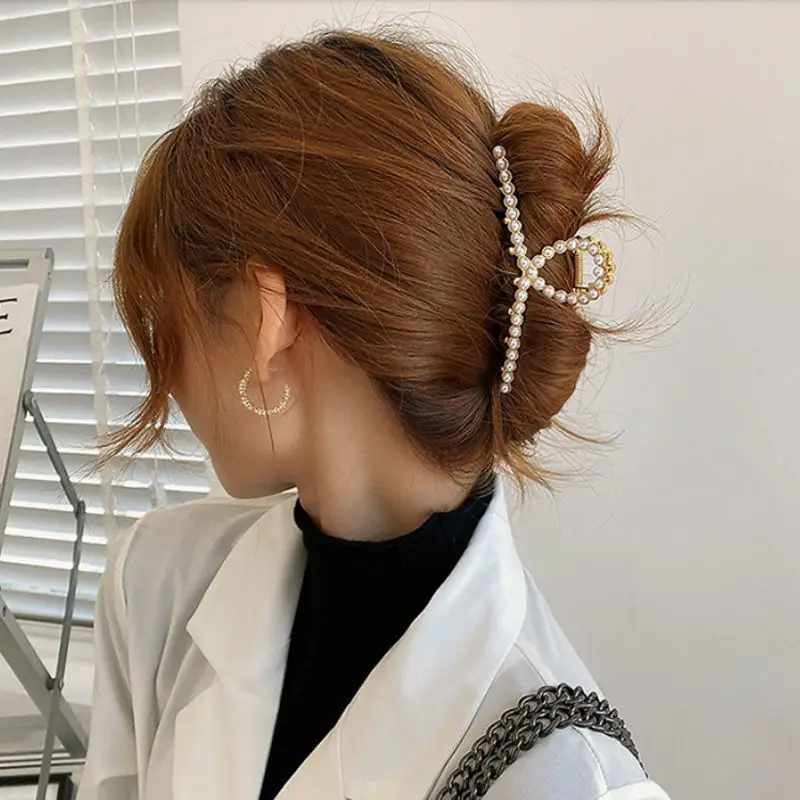 Women's Large Shark Clip Hair Clip Brown - Image 24