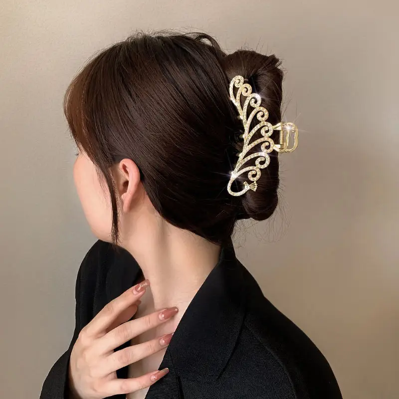 Women's Large Shark Clip Hair Clip Brown - Image 34