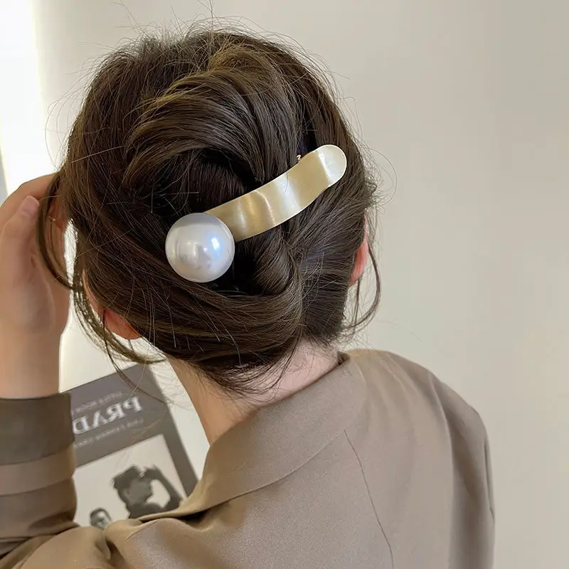 Women's Large Shark Clip Hair Clip Brown - Image 7