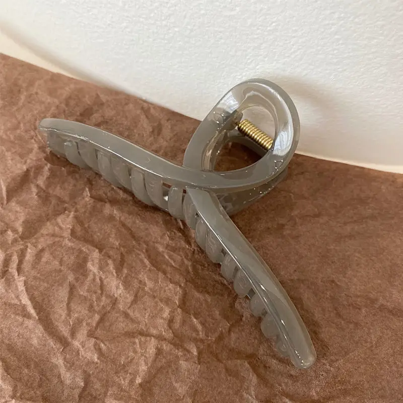 Women's Large Shark Clip Hair Clip Brown - Image 93