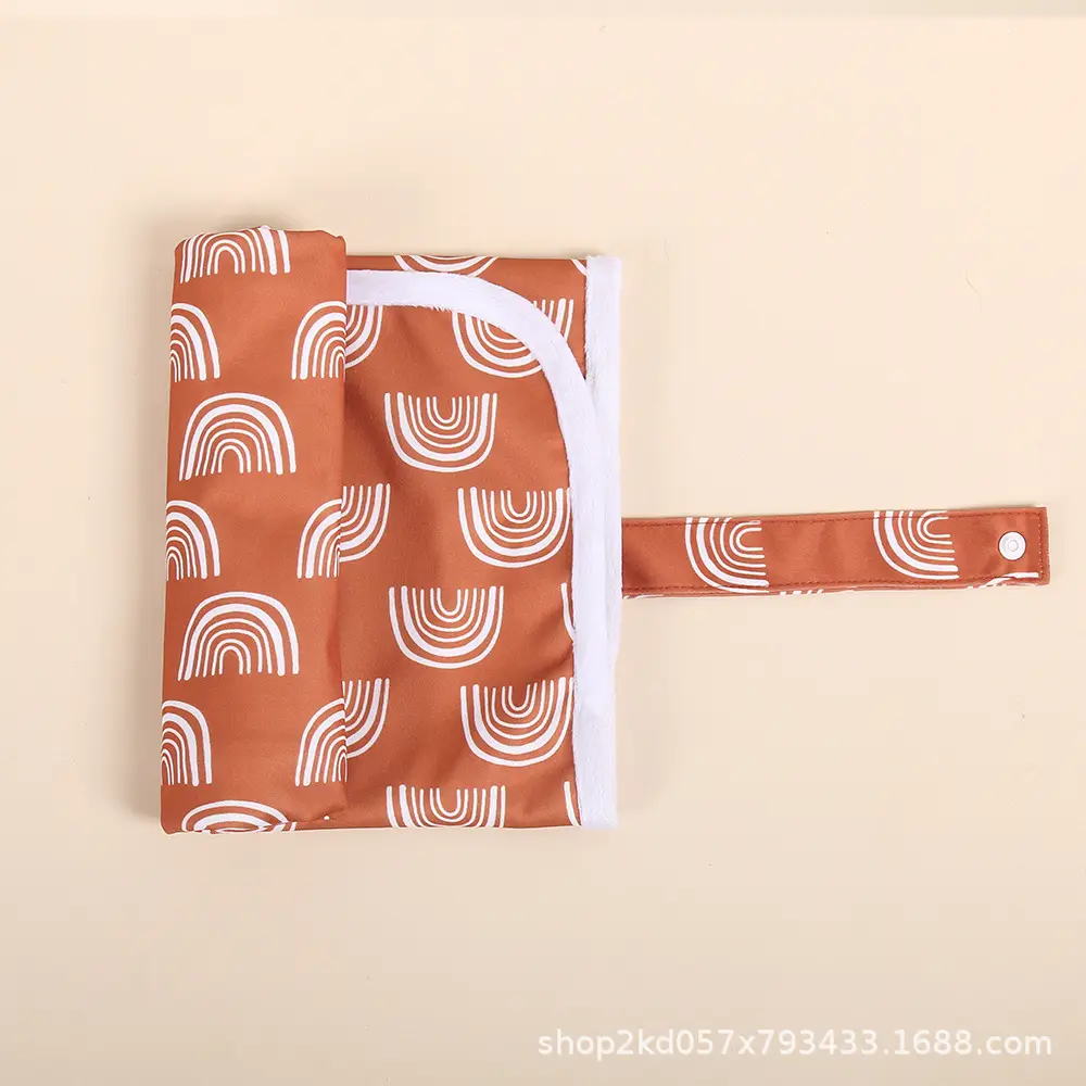 Rainbow Printed Baby Diaper Towel — feature 4