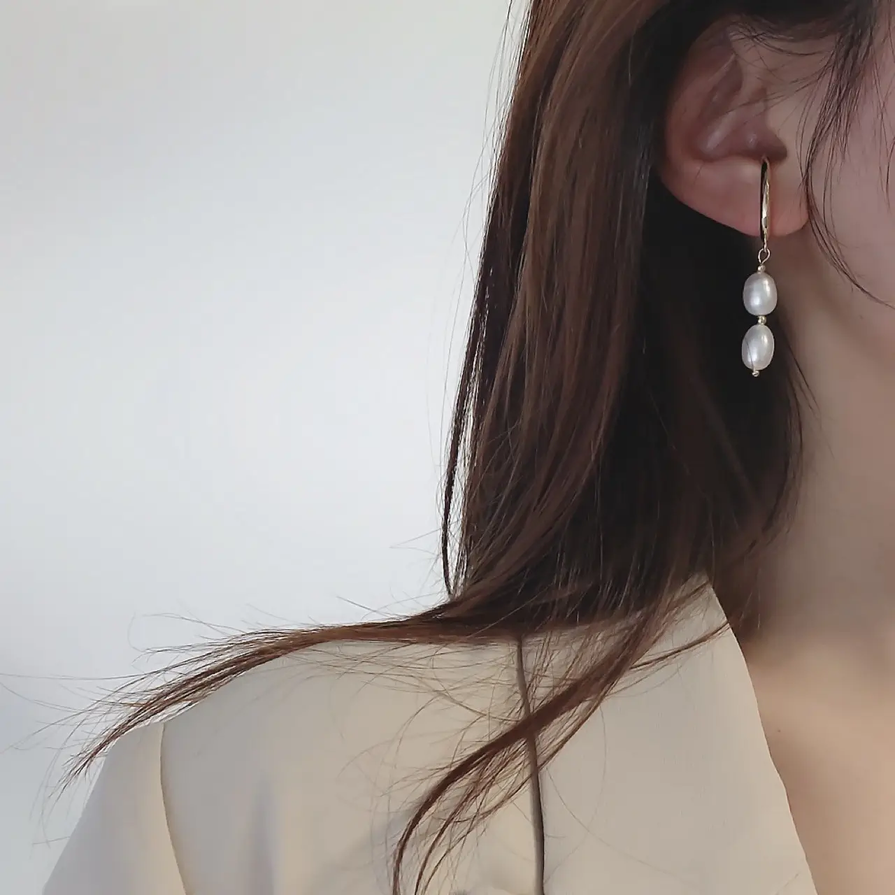 Natural Freshwater Pearl Earrings for Women 14K Gold — feature 7