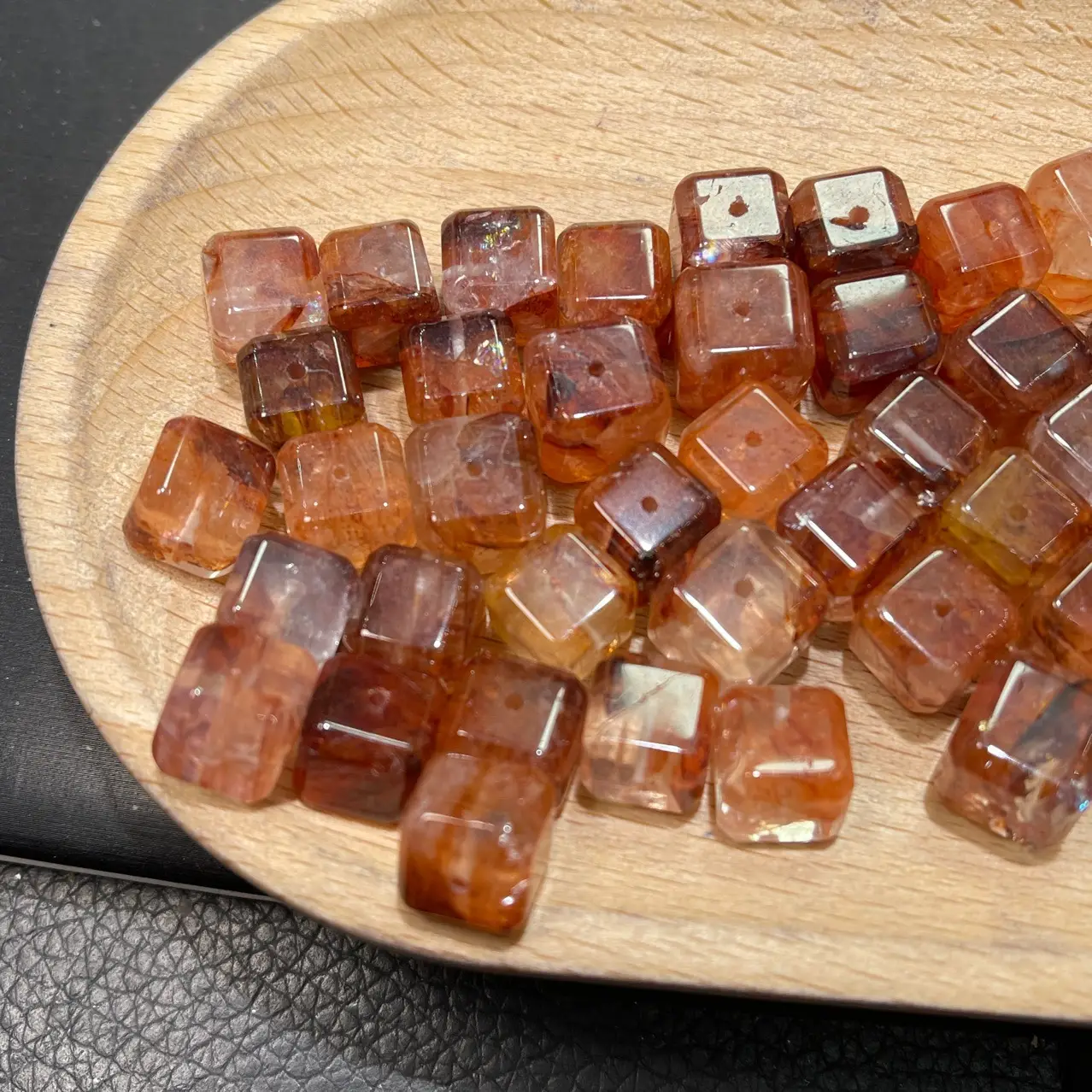 Natural Red Glue Flower Jewelry Sugar Cube DIY Accessories 10mm Spot Direct Sales - Image 4