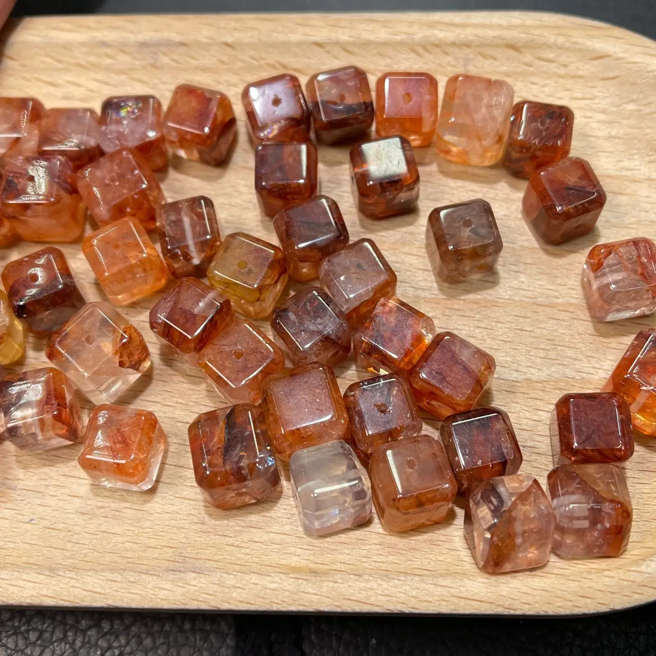 Natural Red Glue Flower Jewelry Sugar Cube DIY Accessories 10mm Spot Direct Sales - Image 5
