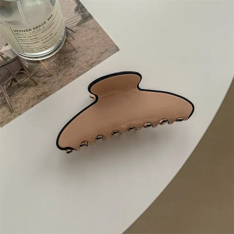 Advanced Sense Acetic Acid Hair Clip Black White - Image 3