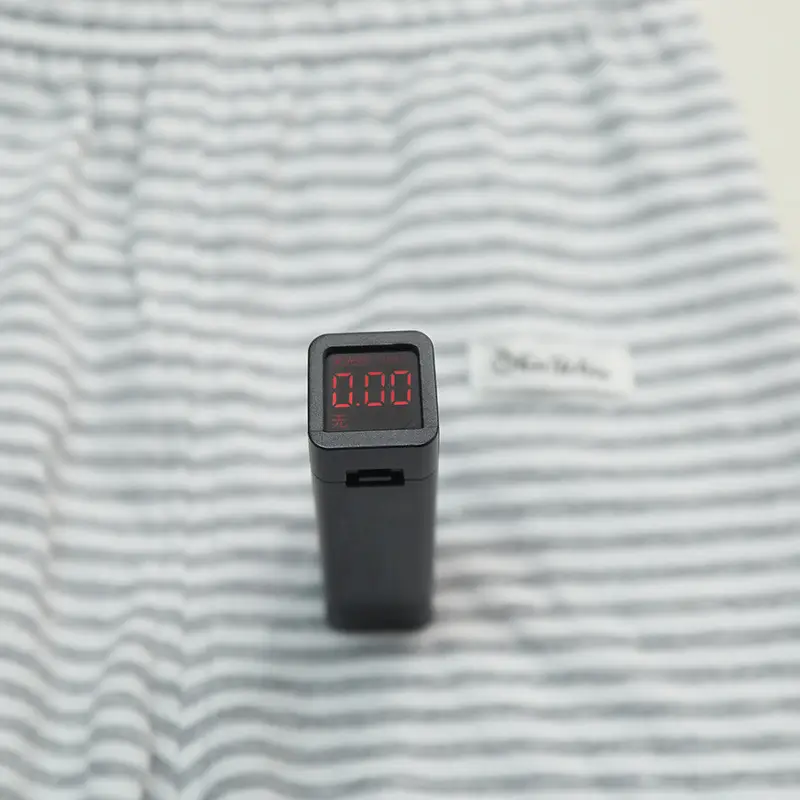 Digital Temperature Monitor for Boys 0-10°C - Image 6