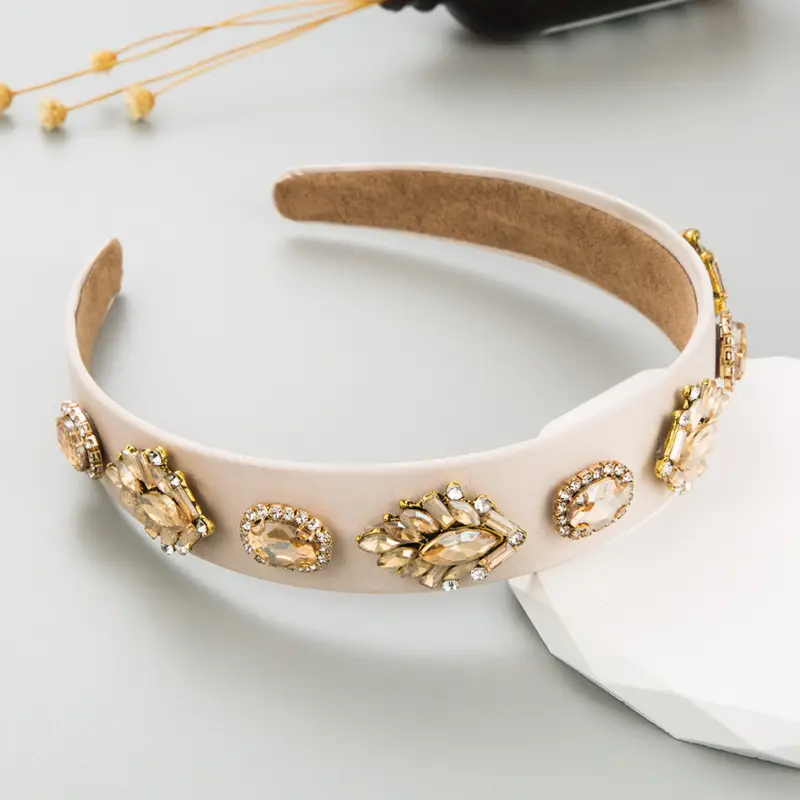 Retro Cross-Border Headband with Crystal Embellishment - Image 8