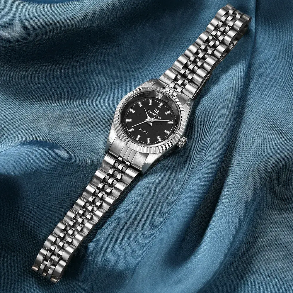 IIK Women's Green Quartz Watch Stainless Steel Strap - Image 13