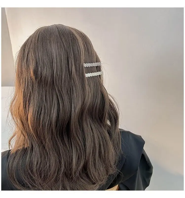 Cold Style Hair Clip for Short Hair Elegant Side Clip — feature 8