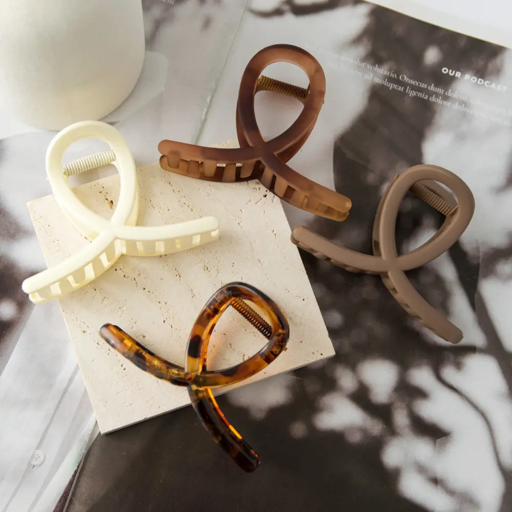 Japanese Style Cross Hair Clips for Women