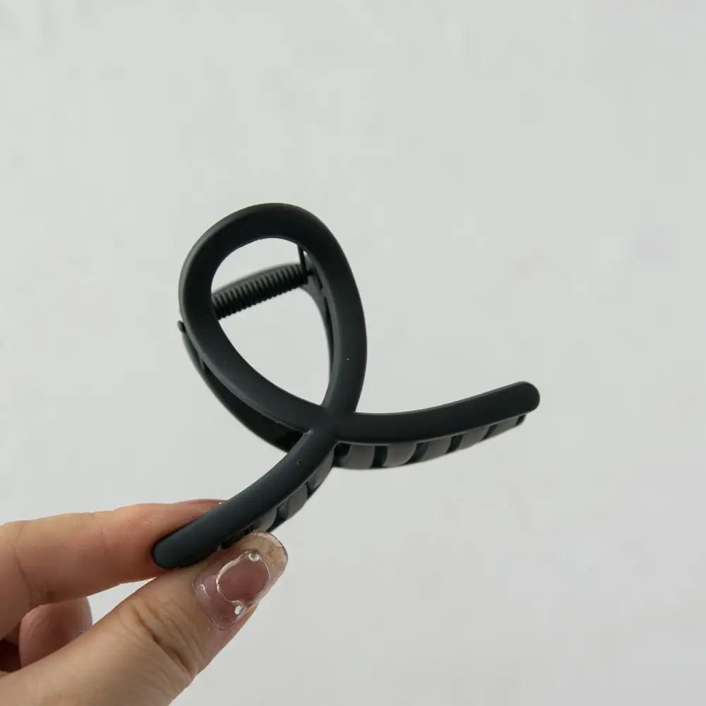 Japanese Style Cross Hair Clips for Women