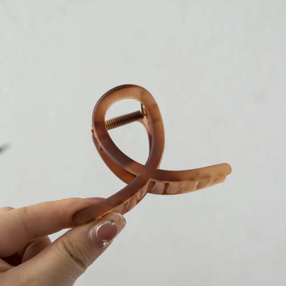 Japanese Style Cross Hair Clips for Women