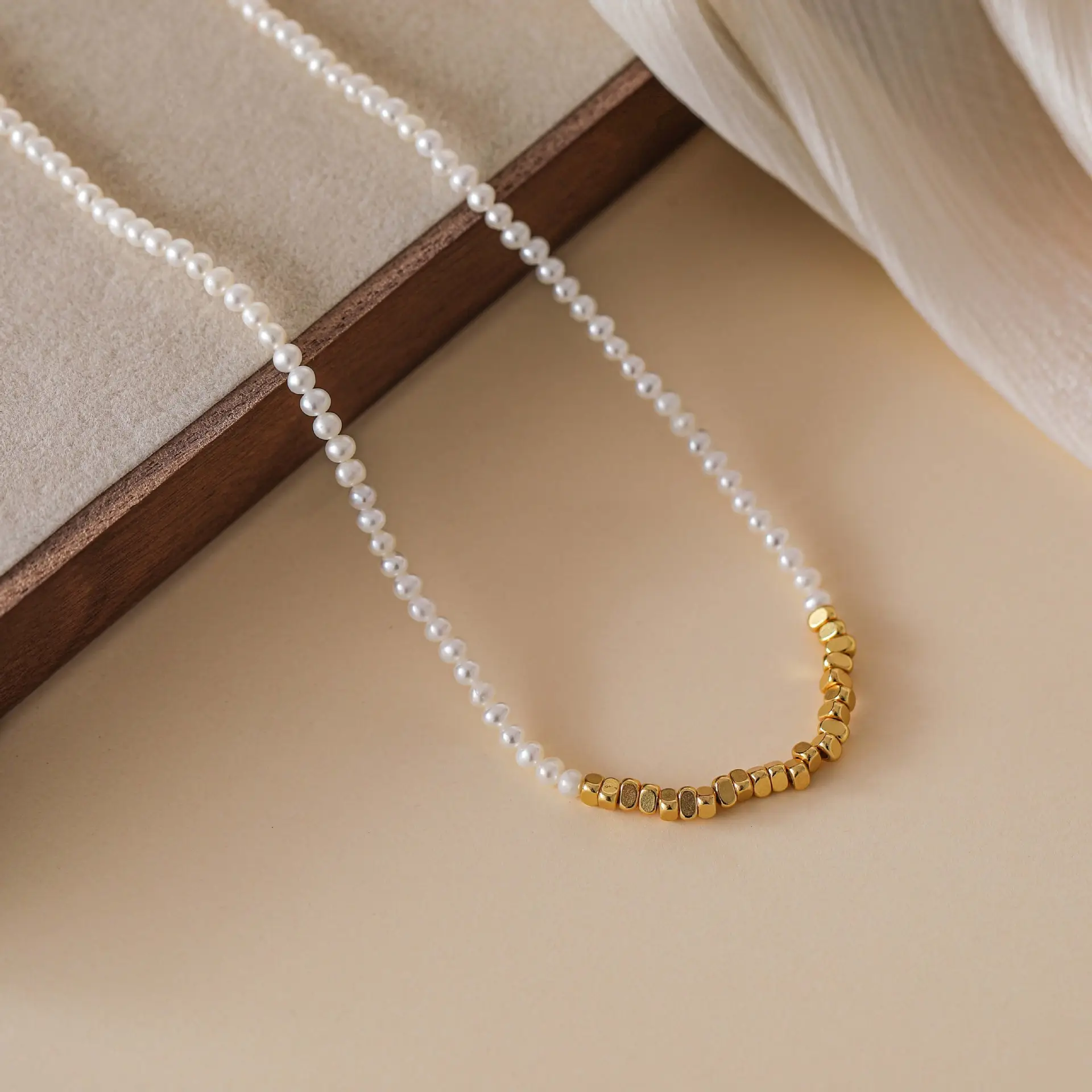 Small Broken Gold Freshwater Pearl Necklace Geometric All-match Retro Light Luxury Necklace Popular Korean Style ins Style - Image 8