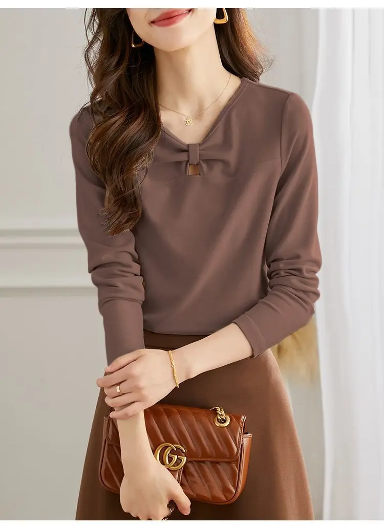 Women V-Neck T-Shirt Black 2022 Winter Long Sleeve — feature 31