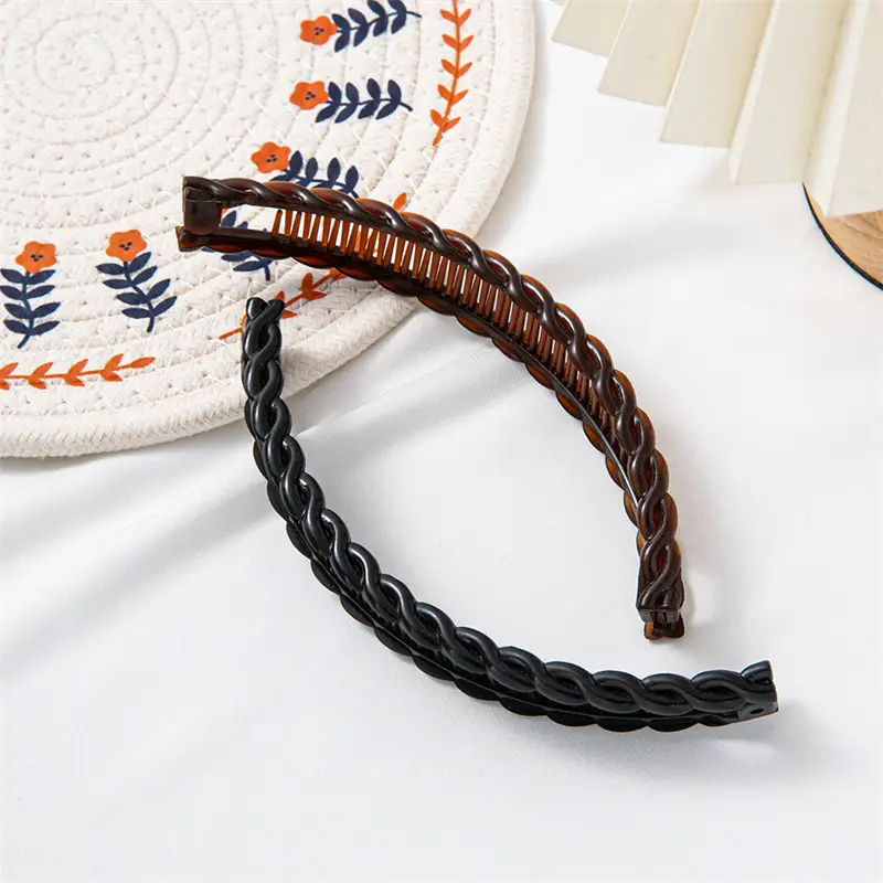 Korean Style Hair Clip with Orange Accents - Image 8