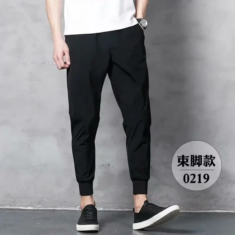 Men's Black Tapered Sports Pants Slim Fit All Season — feature 5