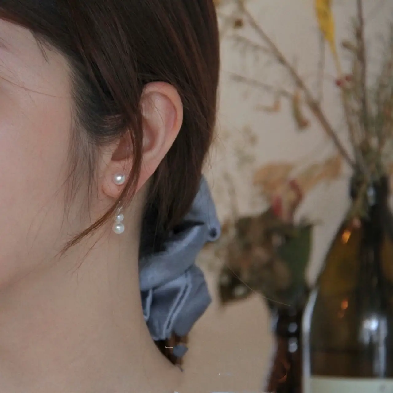 French Style Pearl Earrings for Women - Image 4