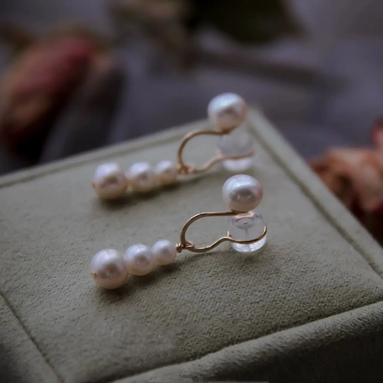 French Style Pearl Earrings for Women - Image 2