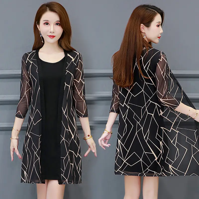 Women's Black Floral Lace Sunscreen Mid-Length Shawl Top Mesh Cardigan - Image 3