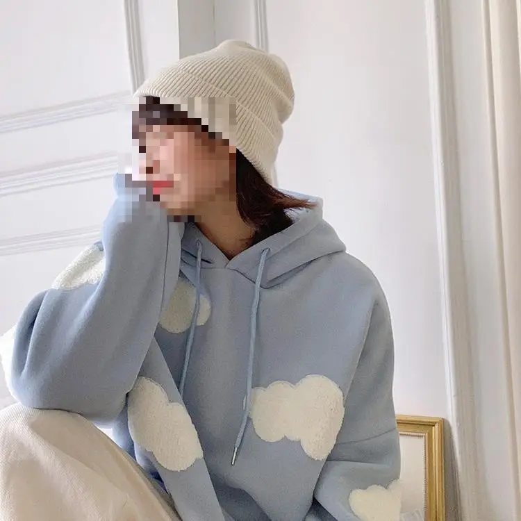 Women Fleece Hoodie Blue Cloud Print Loose Fit — feature 3