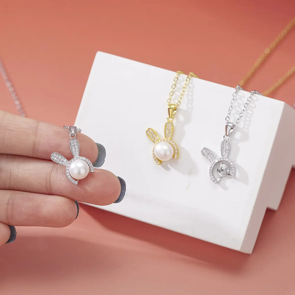 2022 Korean Style Pearl Rabbit Pendant Set - Image 2