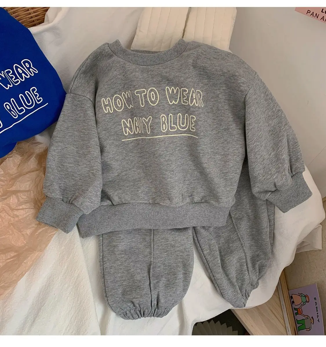 Blue Korean Style Fleece Two-Piece Suit for Boys Girls — feature 10