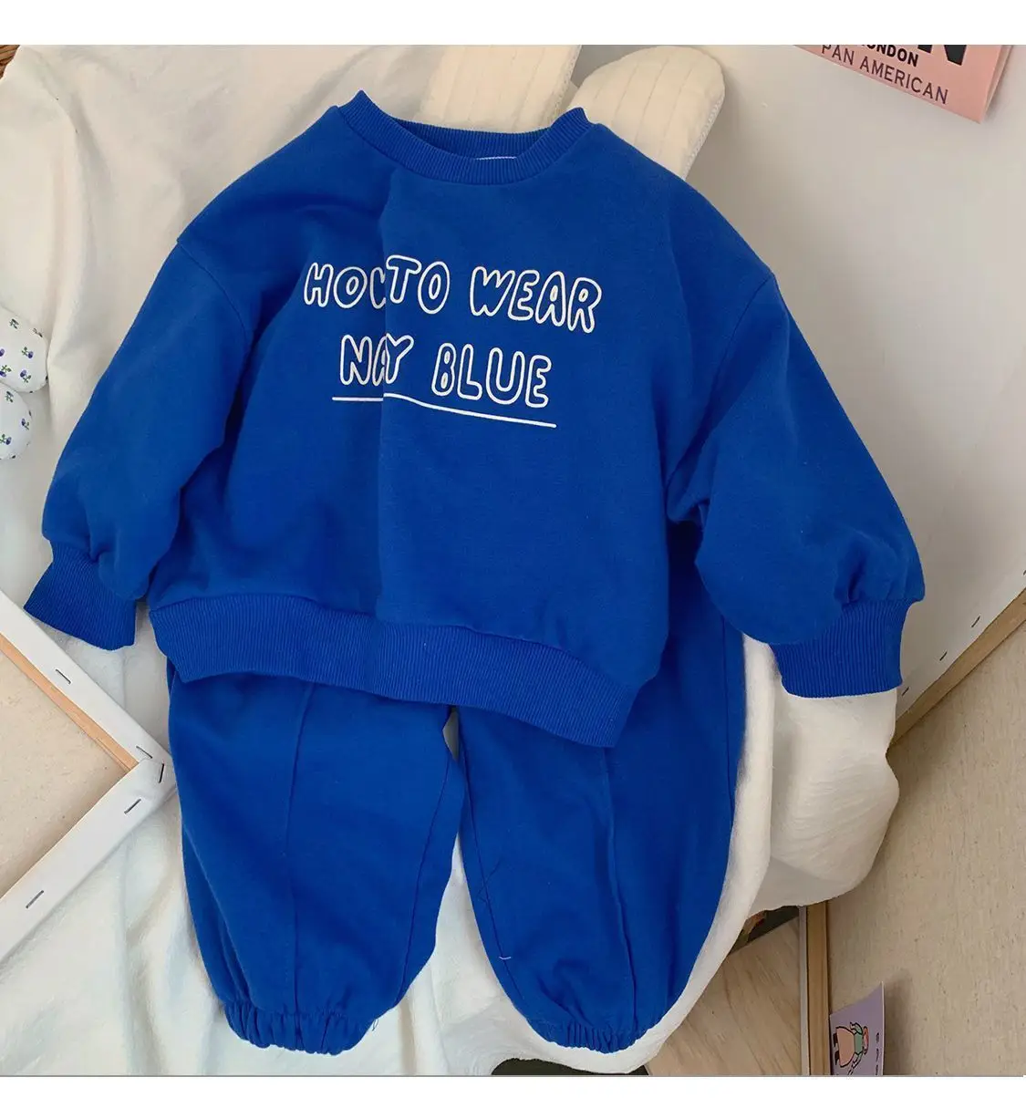 Blue Korean Style Fleece Two-Piece Suit for Boys Girls — feature 4