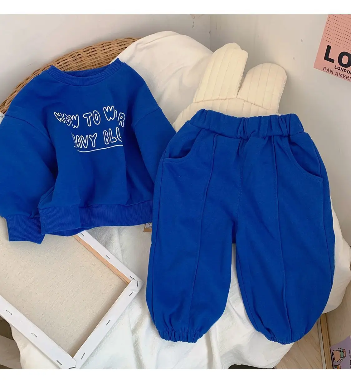 Blue Korean Style Fleece Two-Piece Suit for Boys Girls — feature 6