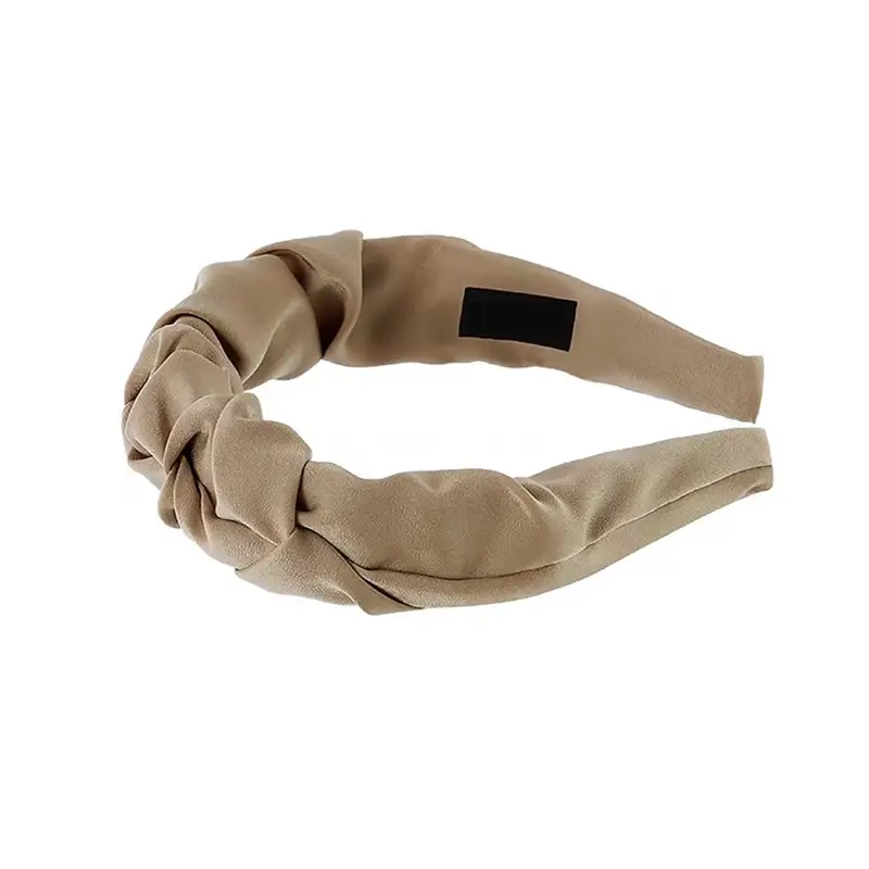 Women's Kink Wrap Hairband with Wide Bristle for Face Washing & Makeup - Image 10