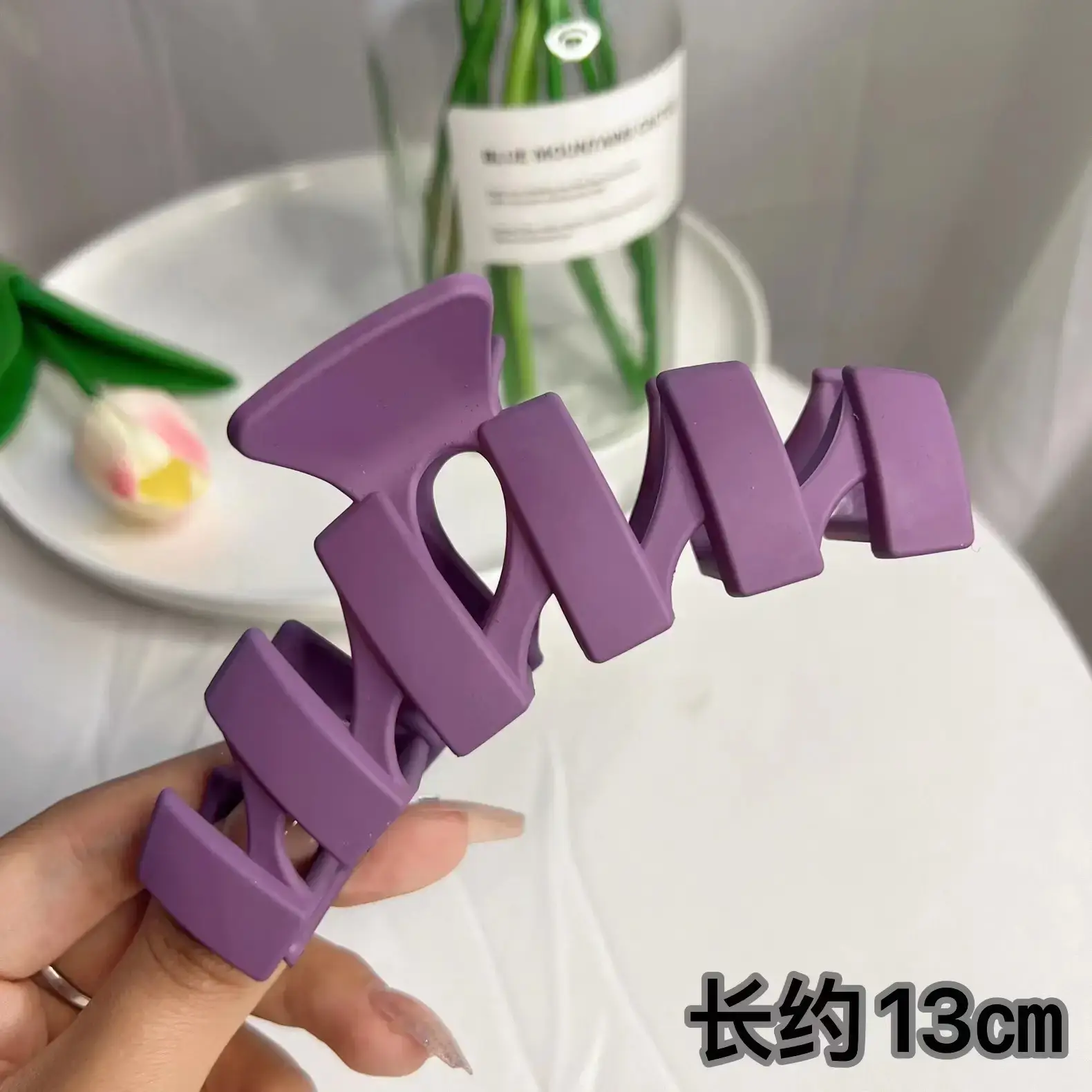 large m purple