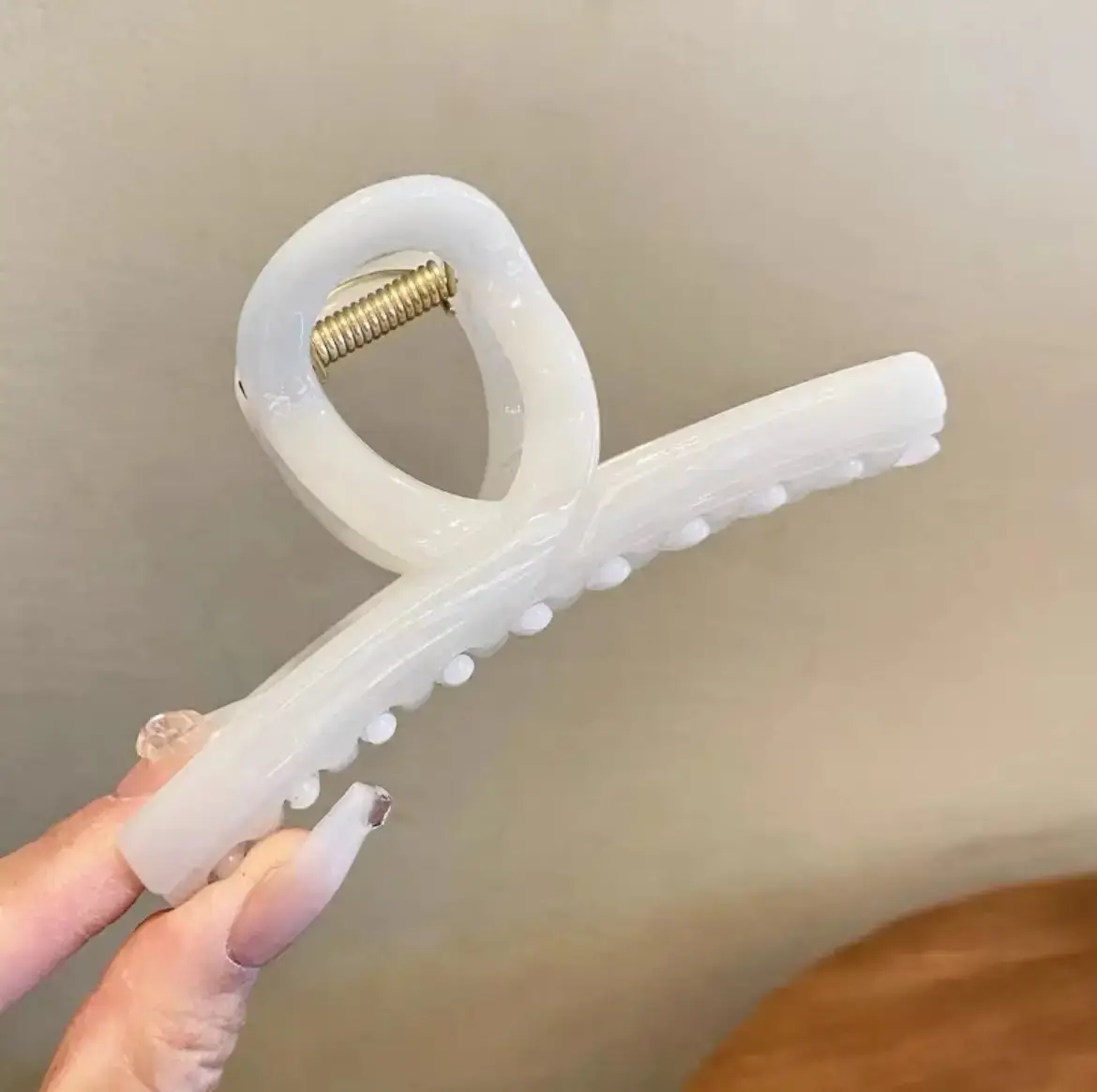 High-Grade Acrylic Shark Clip for Women's Hair - Image 20