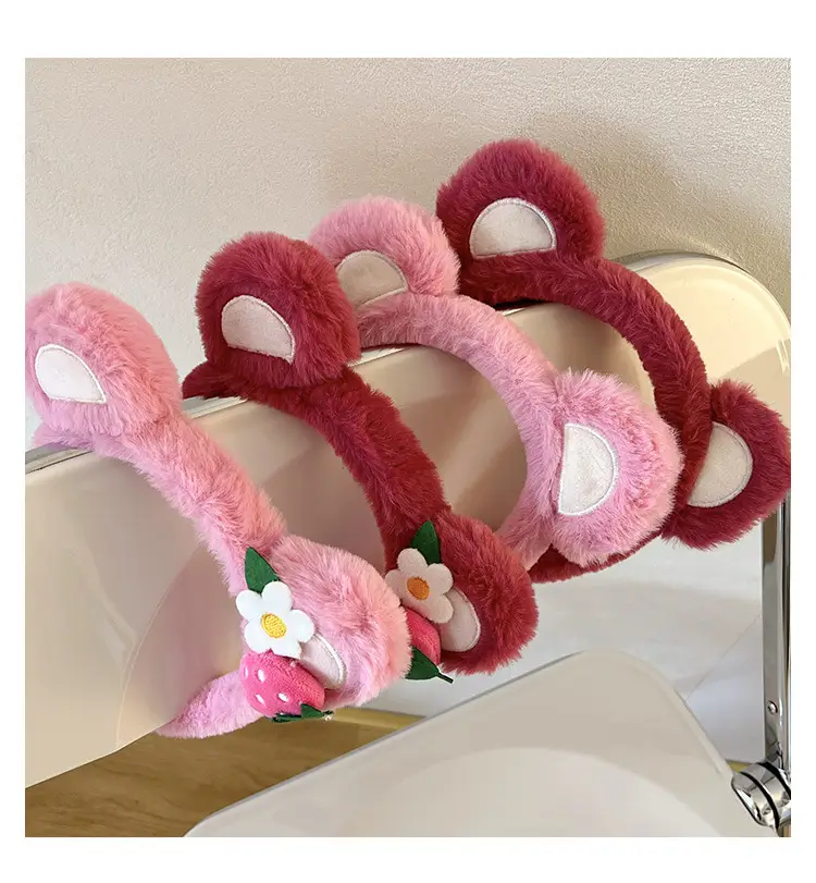 Plush Strawberry Bear Face Washing Headband for Women — feature 7
