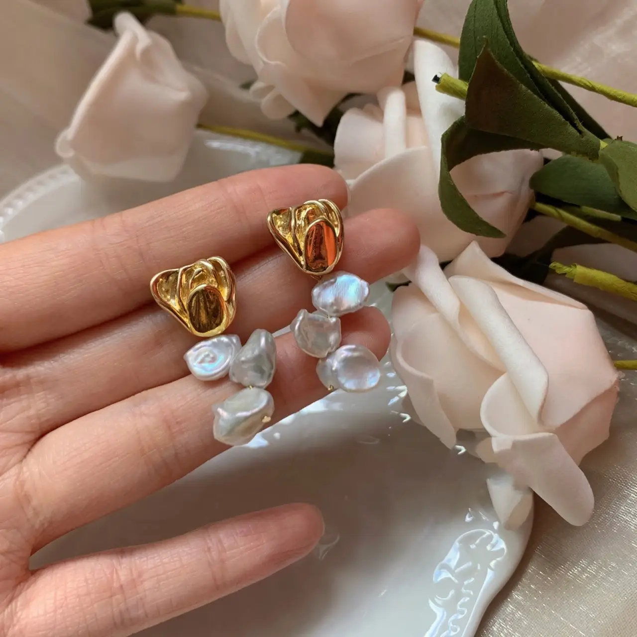 Sunset Rose Vintage Pearl Earrings Set