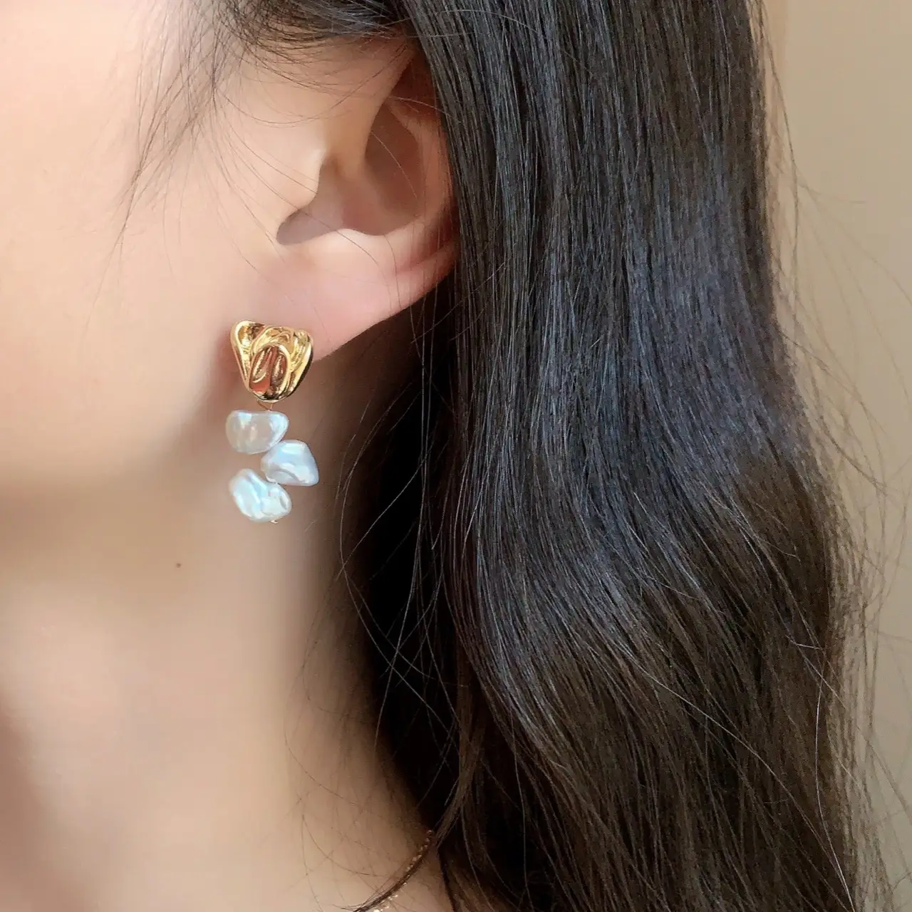 Sunset Rose Vintage Pearl Earrings Set