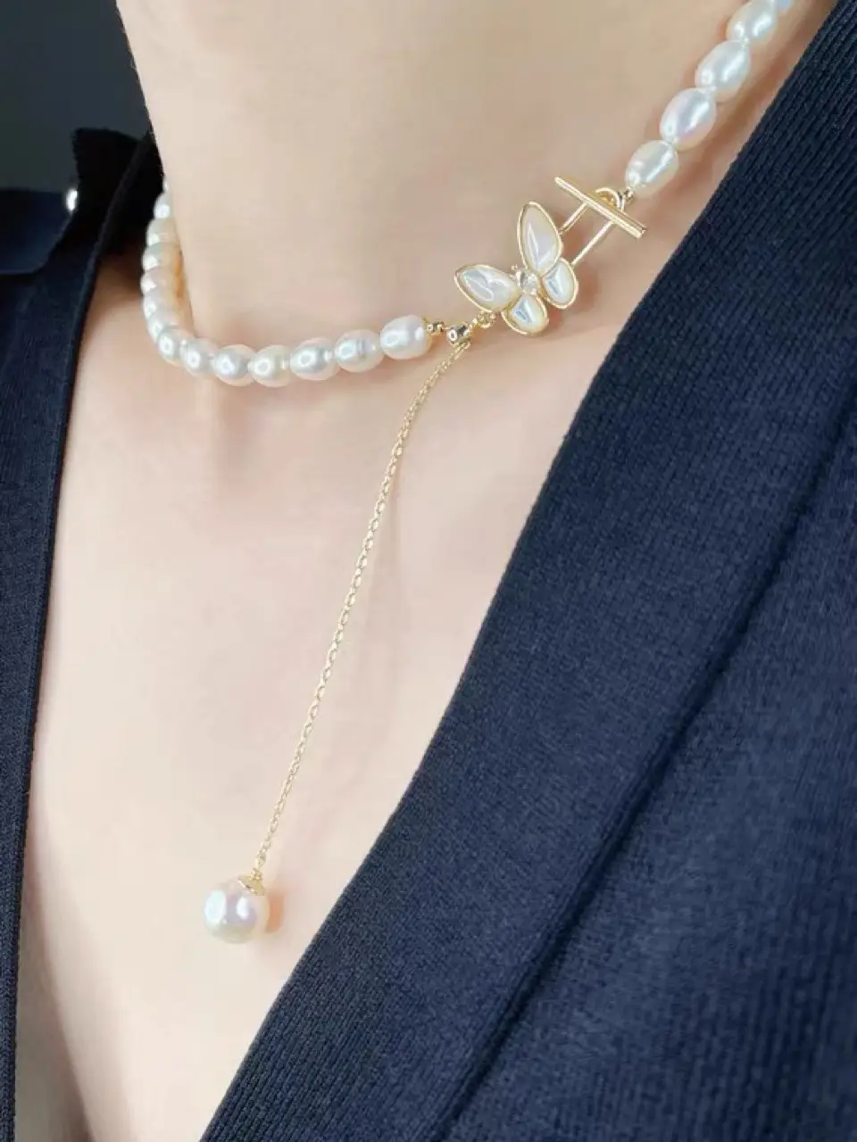 Butterfly Pearl Necklace Bracelet Silver Earrings Set — feature 9