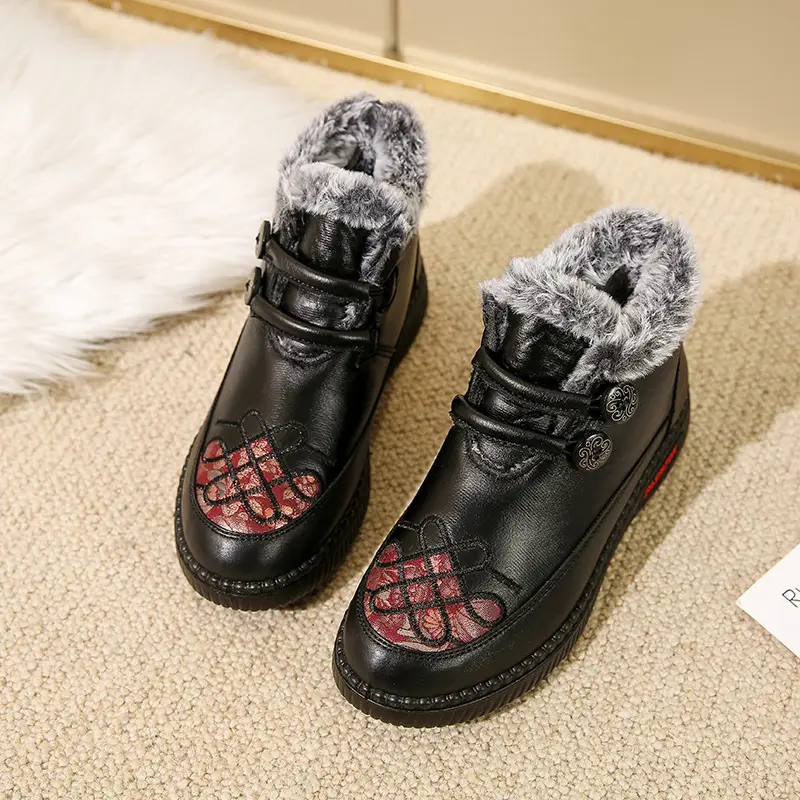 26Th Winter New Collection Old Beijing Cloth Shoes for Women, Cotton Shoes, Warm and Fleece-Lined, Slip-On Mid-Calf Mom Shoes, Fashionable Snow Boots - Image 5