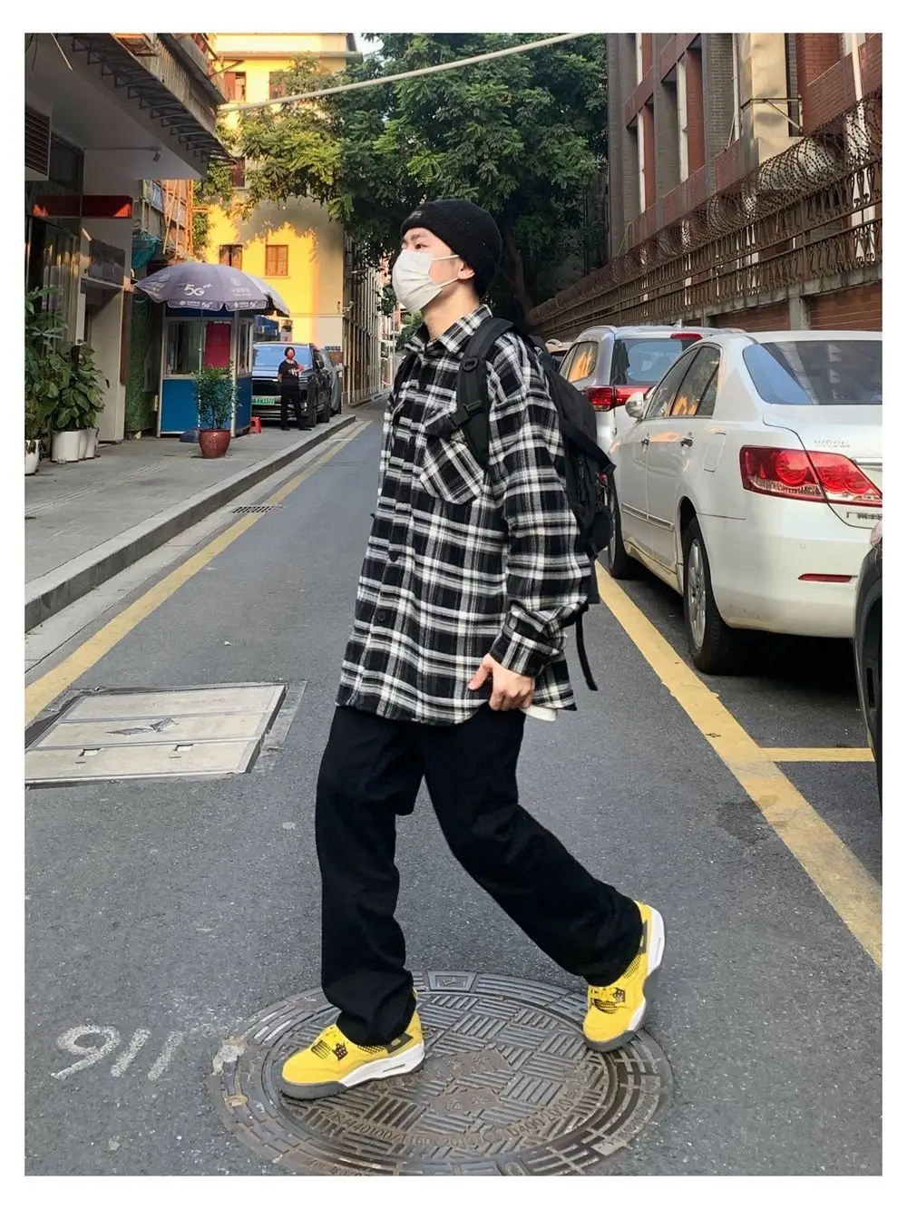 2023 Unisex Plaid Casual Pants with Yellow Sneakers — feature 10