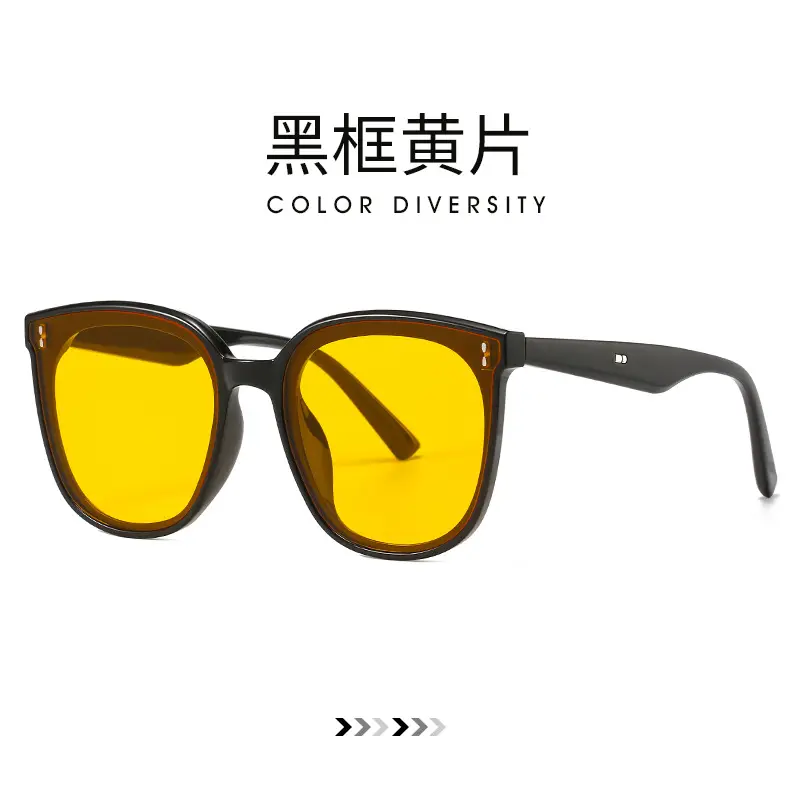 Women UV Sunglasses Black Frame Orange Lens - Image 3