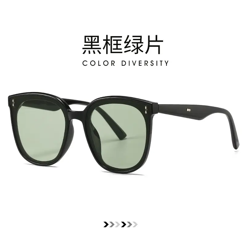 Women UV Sunglasses Black Frame Orange Lens - Image 6