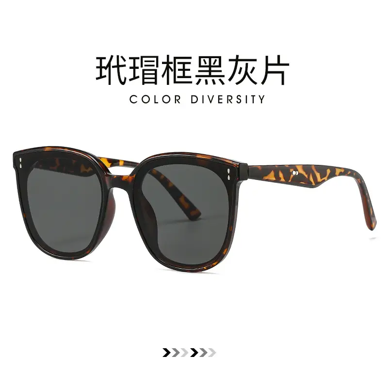 Women UV Sunglasses Black Frame Orange Lens - Image 7
