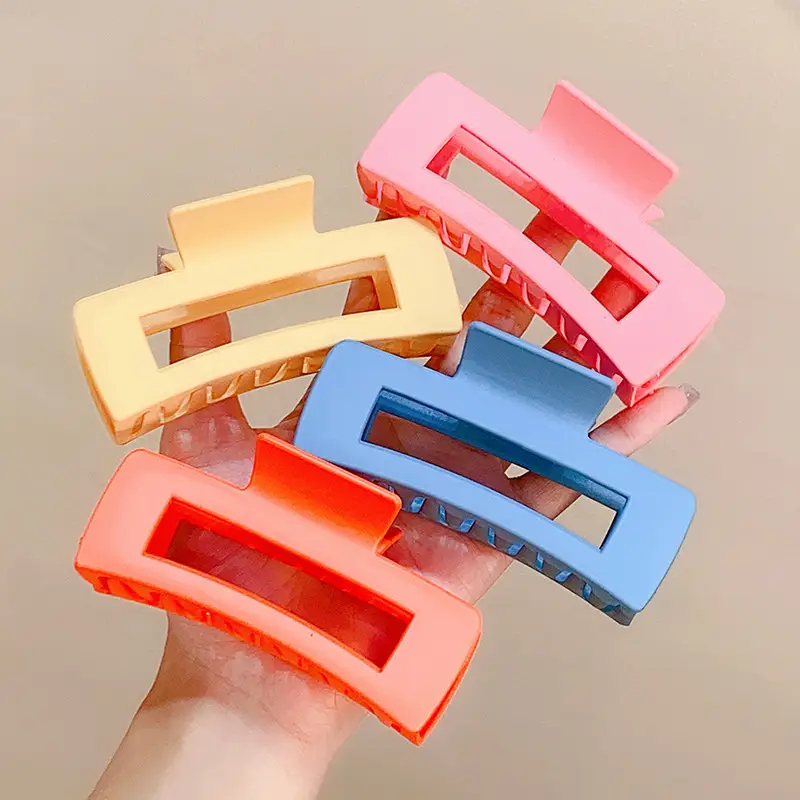 Autumn & Winter Acrylic Hair Clips Women Korean Style - Image 12