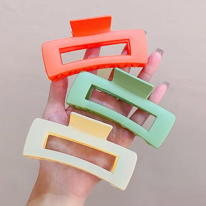 Autumn & Winter Acrylic Hair Clips Women Korean Style - Image 13