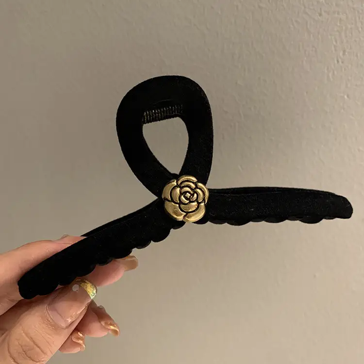 Black Velvet Shark Clip Hair Accessory for Women - Image 11