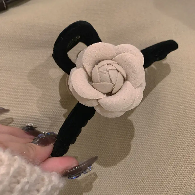 Black Velvet Shark Clip Hair Accessory for Women - Image 8